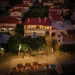 αdonis Αγιόκαμπος