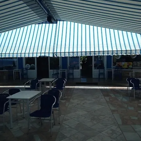 αdonis Appartamento