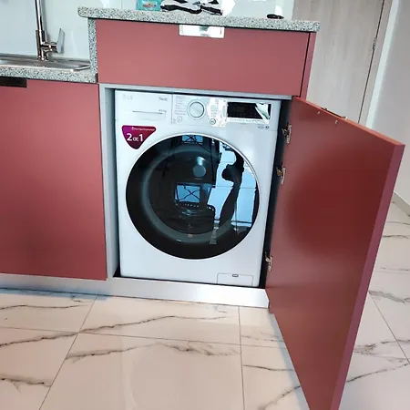 αdonis Appartement *