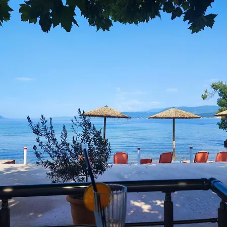 αdonis Agiokampos (Evia)