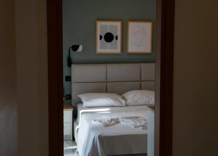 αdonis Agiokampos (Evia)